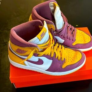 Jordan 1 Retro High OG Brotherhood